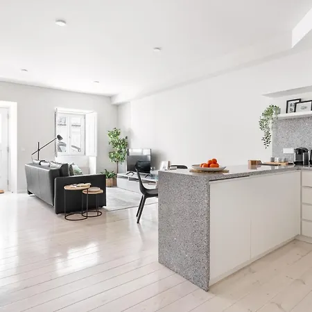 Joivy Superb 1-br Flat Near Jardim Da Estrela