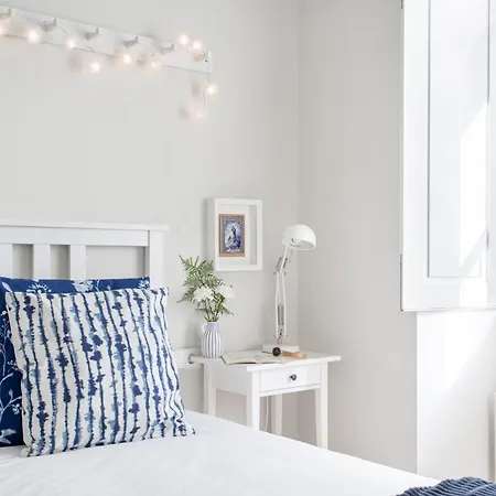 Joivy Superb 1-br Flat Near Jardim Da Estrela Apartment Lisbon