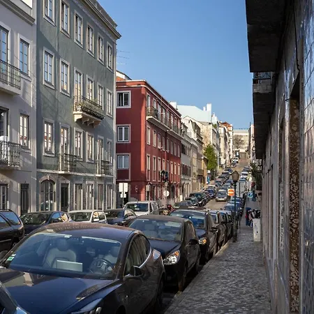 Apartment Joivy Superb 1-br Flat Near Jardim Da Estrela